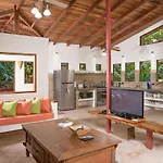 3Br Toucan Villa
