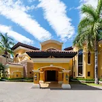 Mediterranean-Style Flamingo Mansion Offers The Ultimate In Beachfront Luxury
