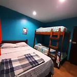 Coral Reef Surf Hostel And Camp