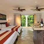 Shana By The Beach Manuel Antonio