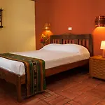 Hotel Arenal Lodge