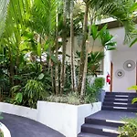 La Vela Boutique Hotel (Adults Only)