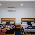 Dreamsea Surf Camp Costa Rica