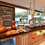 Autentico Hotel
