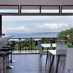 Pura Vista Hotel