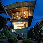 Las Cotingas Ocean View
