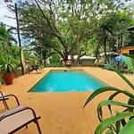 Casa Pura Vida Surf Hostel - Tamarindo Costa Rica