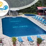 Pacific Paradise Resort