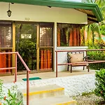 Hotel Villas Rio Mar