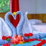 The Sunset Tucano Lodge