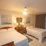 Hotel Laura\'S House