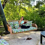 Suitree Experience Hotel