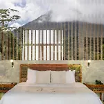 Hotel Arenal Kioro Suites & Spa