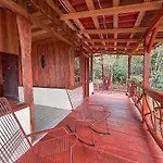 La Tigra Rainforest Lodge