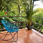 Zen Zaru Jungle Retreat Wildlife, Spa & Sea Views