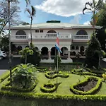 Buena Vista Chic Hotel