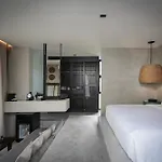 Esh Hotel - Adults Only
