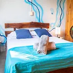 Argdivan Beach Hostel