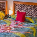Lost Iguana Resort And Spa