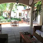 Tropical Gardens Coco Sunset Hill