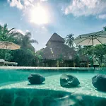 Clandestino Beach Resort
