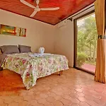 Condor Lodge