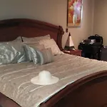 Tres Regalos Condominium Beach Club