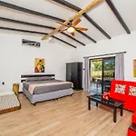 Hacienda Jj