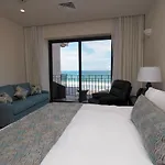 Premium Oceanfront Studio 7701