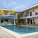 Las Brisas