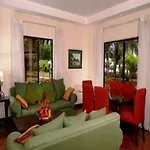 Hotel Monterey Del Mar