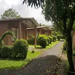 Paraiso Volcano Lodge
