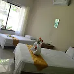 Manuel Antonio Hostel Resort