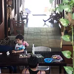 Tsunami Hostel