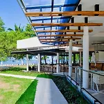 Azura Beach Resort (Adults Only)