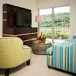 Marina Papagayo Suites