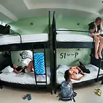 Room2Board Hostel And Surf School