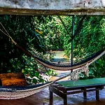 Drake Bay Backpackers