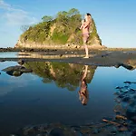Driftwood Glamping & Boutique Hotel