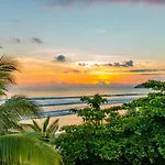 Hotel South Beach - Beachfront