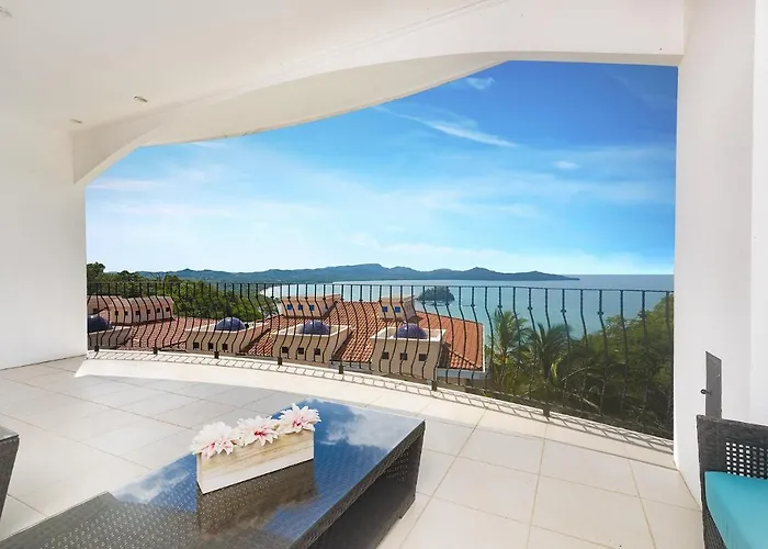 Playa Flamingo, Stunning Sunset View Condominium Flamingo Towers 17