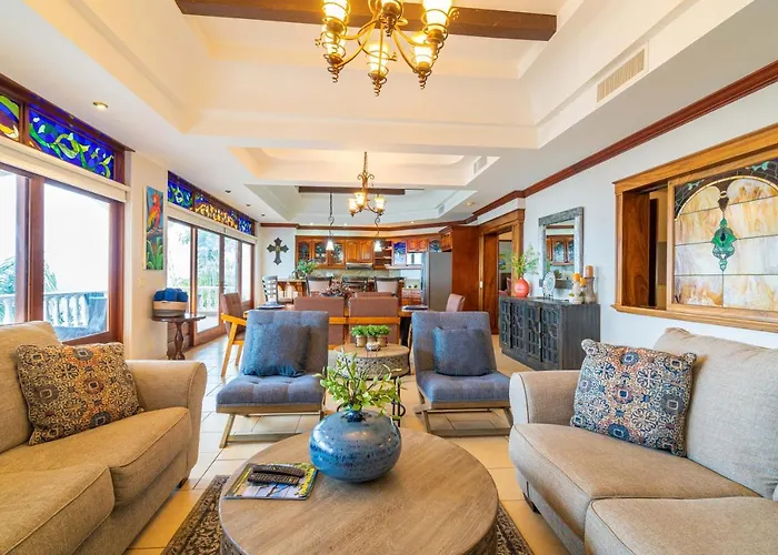 Pacifico Colonial Condominiums