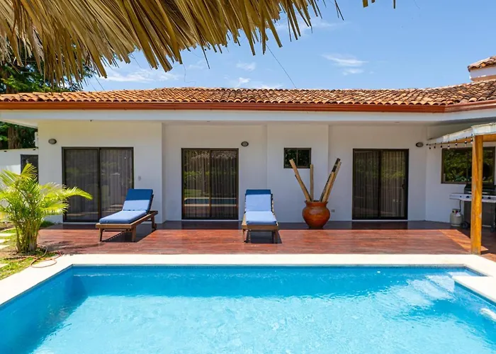 Casa Callie- 3 Bedroom House With Pool