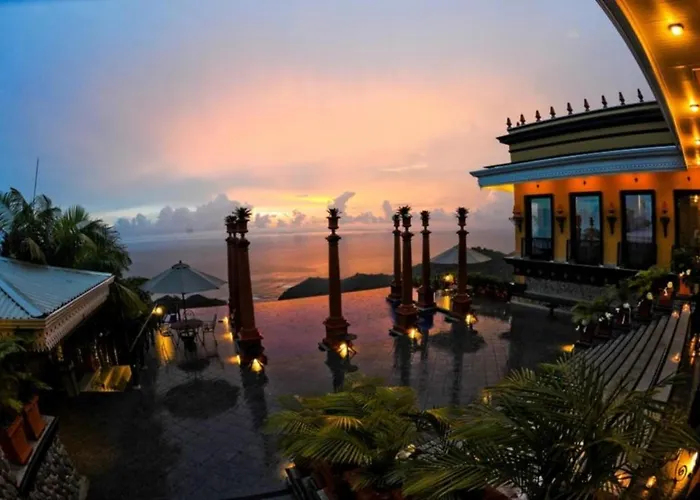 Hotel Villa Caletas