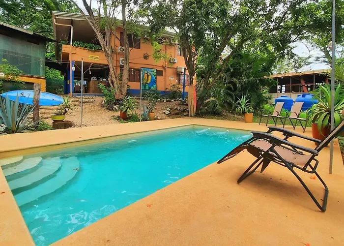 Casa Pura Vida Surf Hostel - Tamarindo Costa Rica
