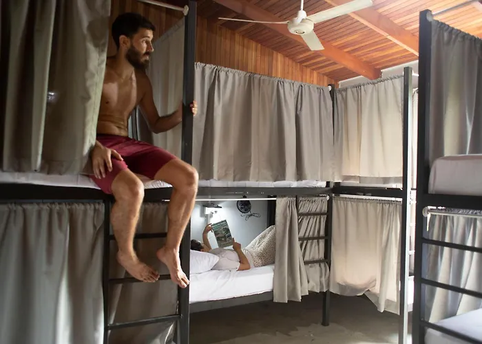 Argdivan Beach Hostel