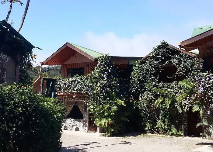 Historias Lodge