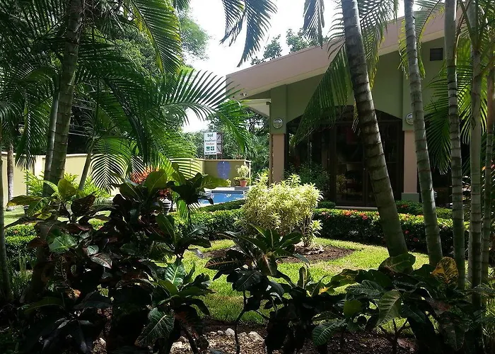 Cacao Lodge