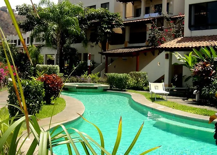 Tropical Gardens Coco Sunset Hill