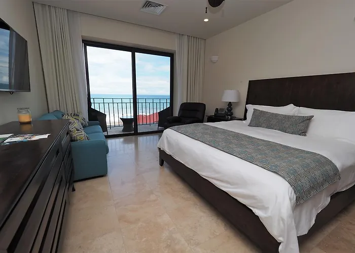 Premium Oceanfront Studio 7701